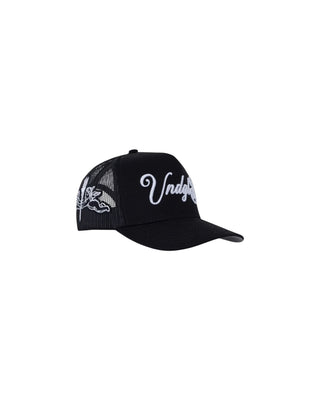 BEYOND UNDLG TRUCKER CAP - BLACK