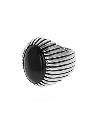 Onyx Ribbed Shank Low Profile Ring